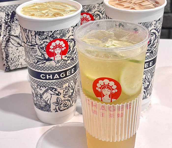 小县城开霸王茶姬能挣钱么